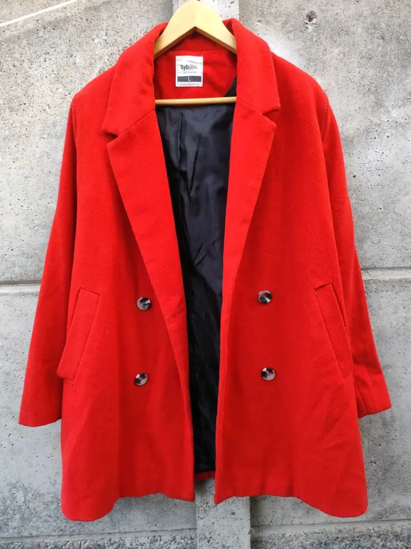 Abrigo rojo estilo clásico - 1