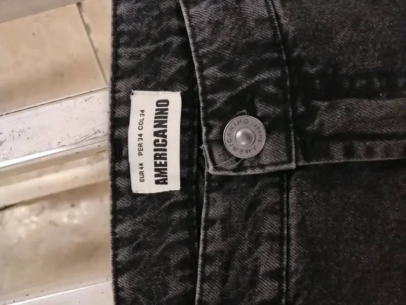 Pantalones cargo negros - 2