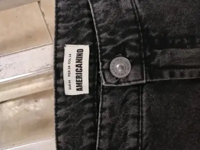 Pantalones cargo negros - miniatura 2