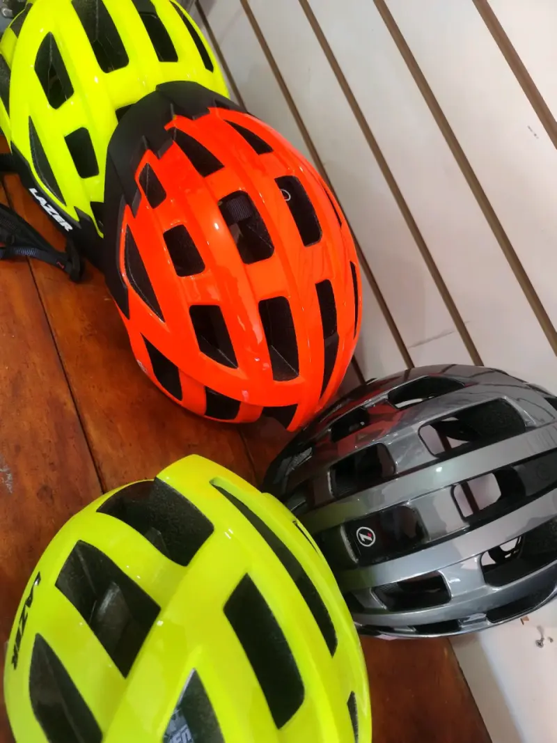 Casco bicicleta Lazer color verde - 3