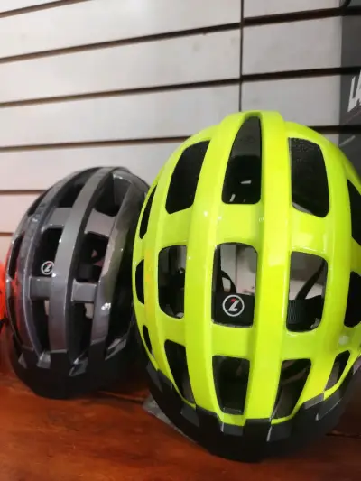 Casco bicicleta Lazer color verde - miniatura 5