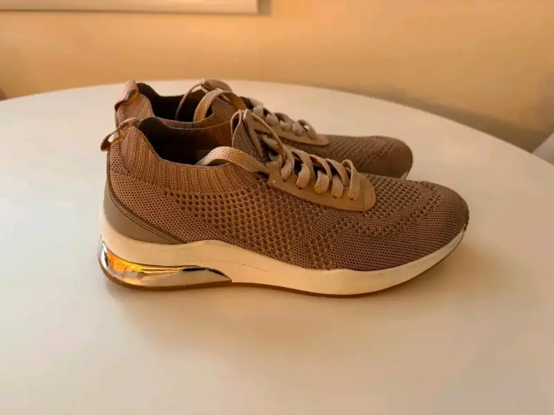 Zapatillas deportivas beige - 2