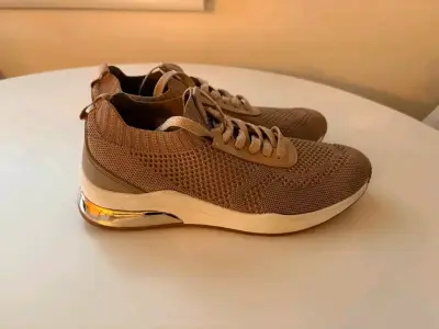 Zapatillas deportivas beige - miniatura 2