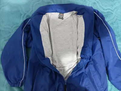 Chaqueta deportiva azul Easton - miniatura 3