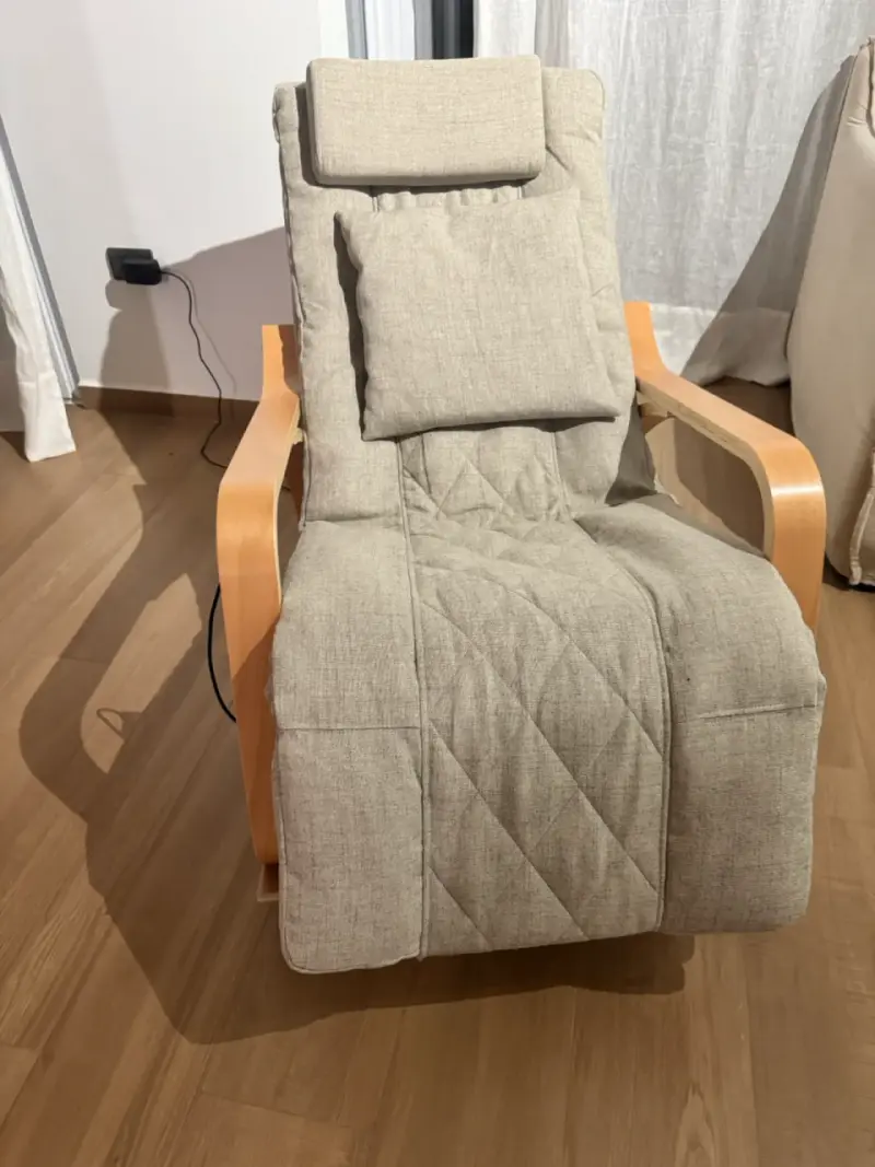 Sillón reclinable beige - 1