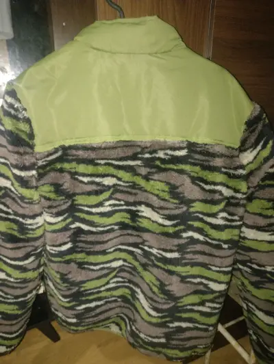 Chaqueta verde cambiable (de verde a pelos) - miniatura 4