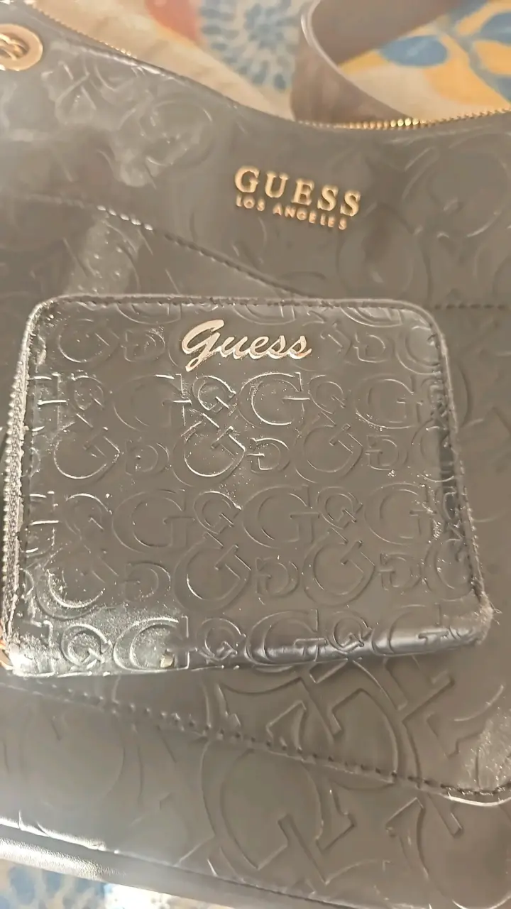 Cartera Guess negra elegante - 2