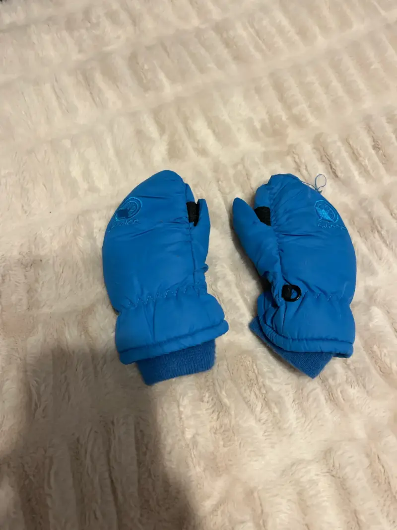 Guantes azules de invierno - 1