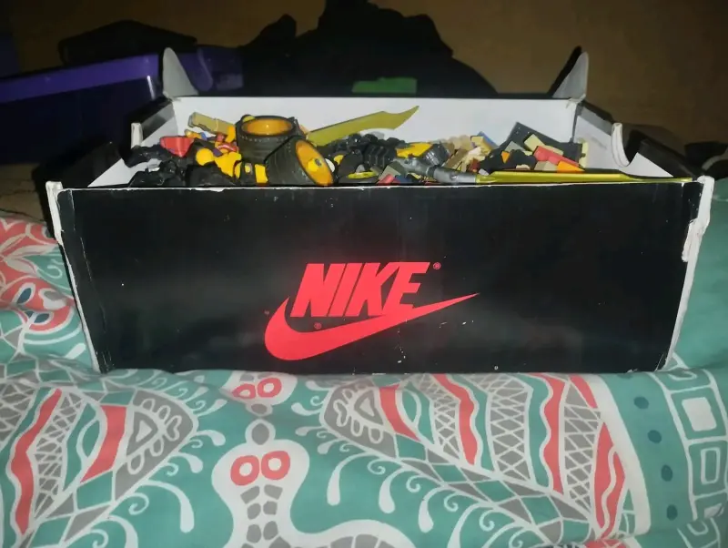 Caja de piezas de LEGO en 20mil - 2