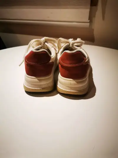 Zapatillas de cuero beige - miniatura 2