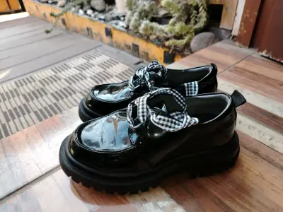 Zapatos de charol negro marca colloki - miniatura 3
