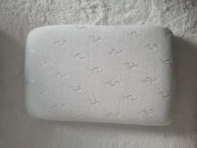 Almohada ergonómica de memoria - miniatura 1