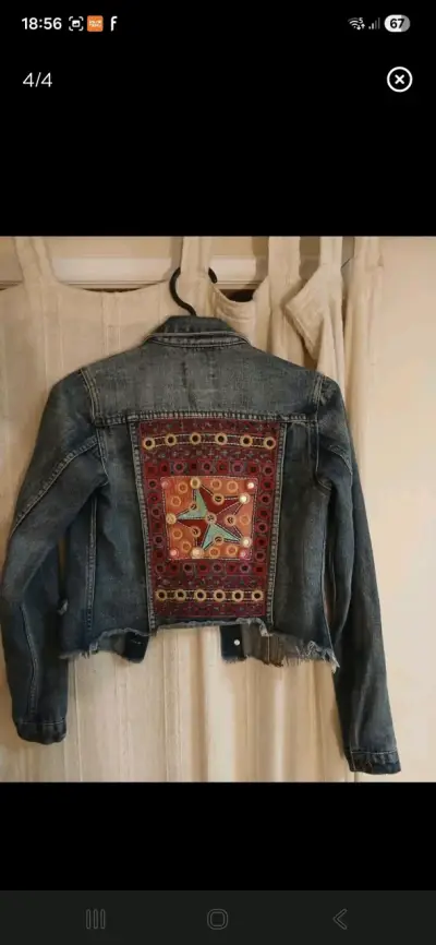 Chaqueta de mezclilla bordada - miniatura 1