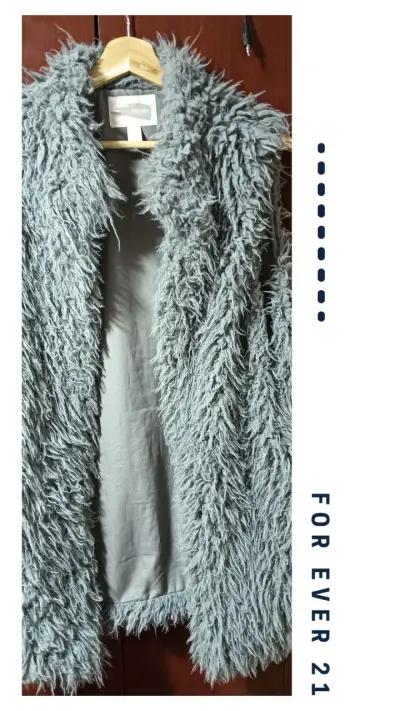 Chaleco gris peludo Forever 21 - miniatura 2