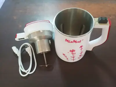 Máquina MioMat – Leches Vegetales y Sopa - miniatura 1