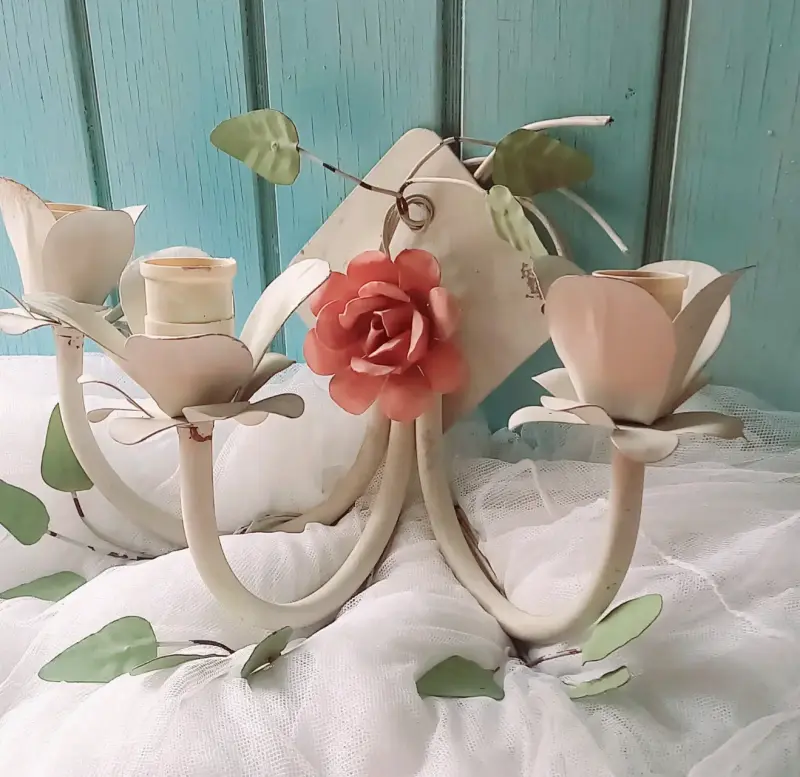 Candelabro de metal floral vintage - 6