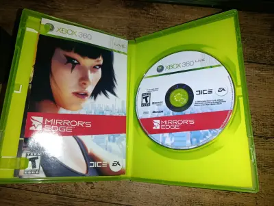 Mirror's Edge Xbox 360 Usado - miniatura 3