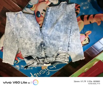 Jeans desgastados negros - miniatura 3