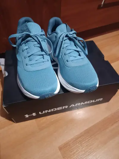 Zapatillas deportivas Under Armour celestes - miniatura 2