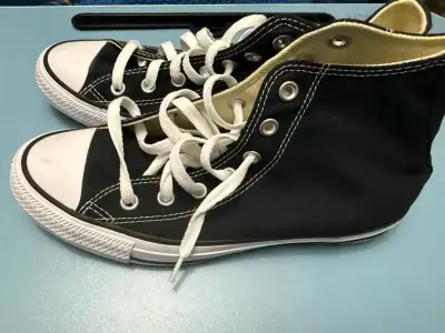 Zapatillas converse negras con caña - miniatura 2