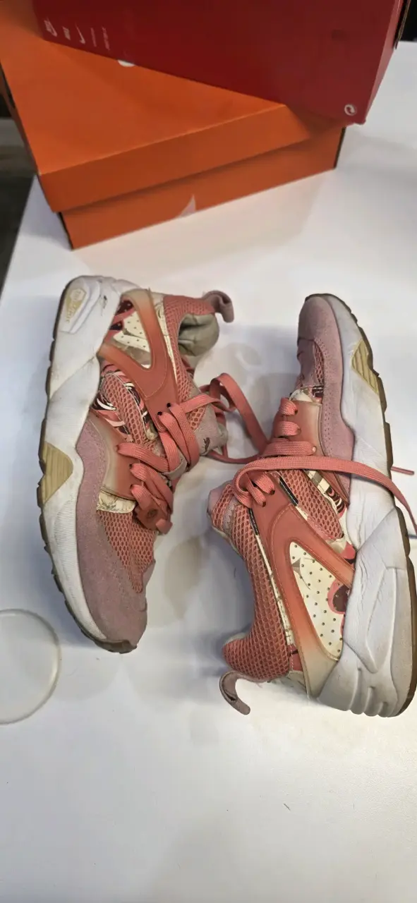 Zapatillas deportivas rosadas - 5