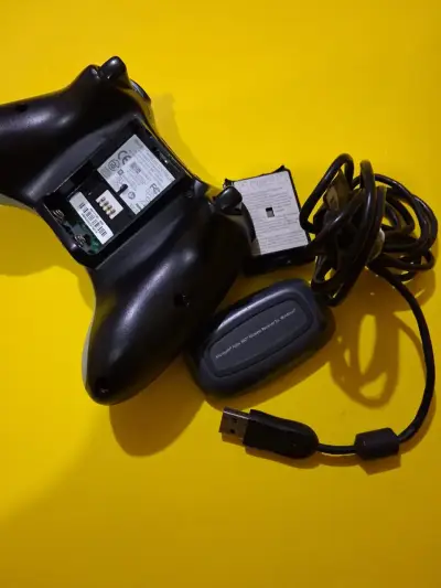 Control inalámbrico Xbox 360 con adaptador ORIGINA - miniatura 2