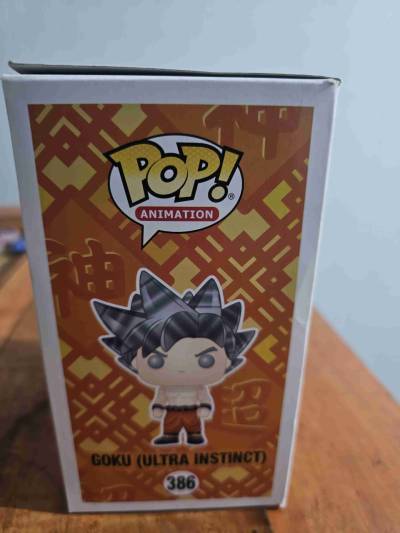 Figura Goku Ultra Instinct - miniatura 4