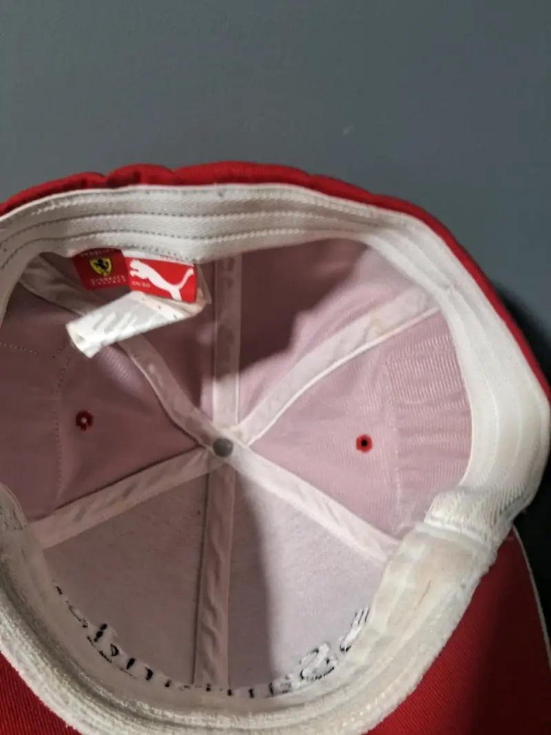 Gorra roja Santander F1 original - 4