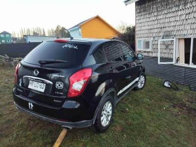 Vendo mi regalona sang jong korando 2016 - miniatura 4