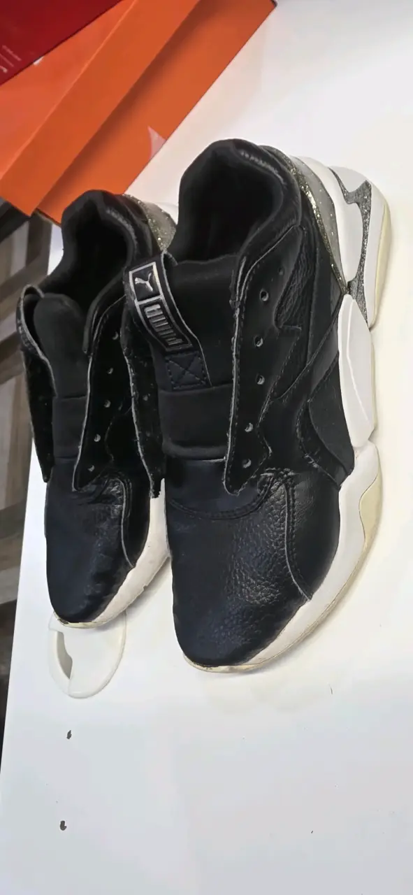 Zapatillas deportivas negras Puma - 6