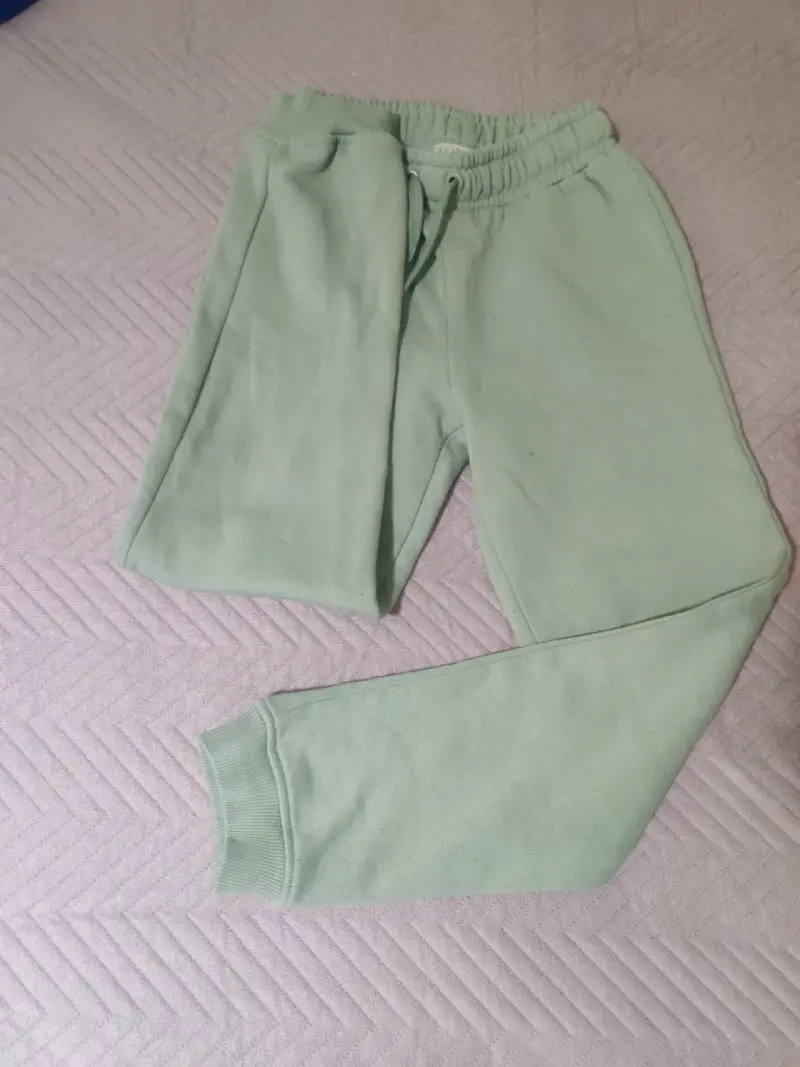 Pantalón deportivo color menta - 2