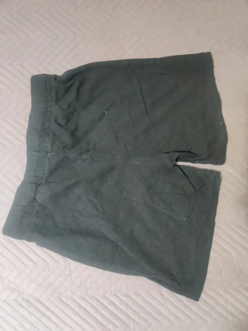 Shorts deportivos negros - 1