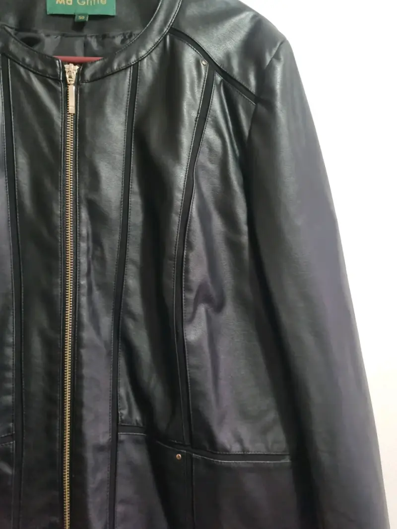 Chaqueta de cuero sintético negro con cierre - 2
