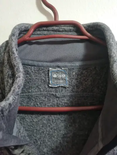 Chaqueta polar gris con cierre - miniatura 3