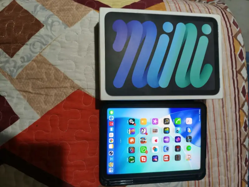 Ipad mini A17 - 1