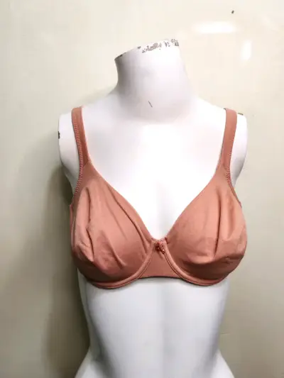 Sostén Victoria's Secret - miniatura 1