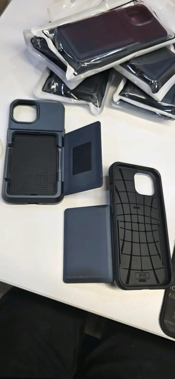 Funda para iPhone 15 Azul - 4