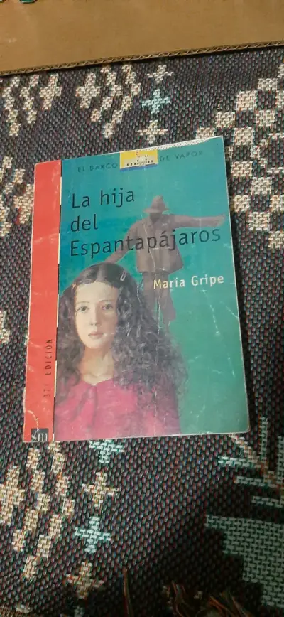Libro 'La hija del espantapájaros' - miniatura 1