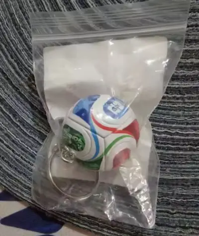 Llavero balón mundial  FIFA 2026 - miniatura 5