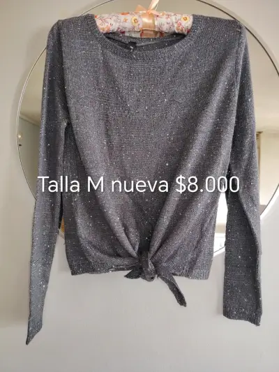 Suéter gris con brillo talla M - miniatura 2