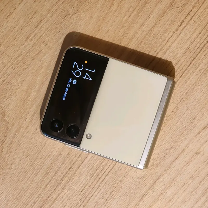 Samsung Z flip 3 5g - 1