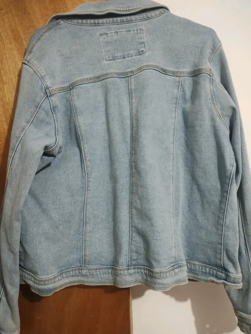 Chaqueta de mezclilla azul claro - 3