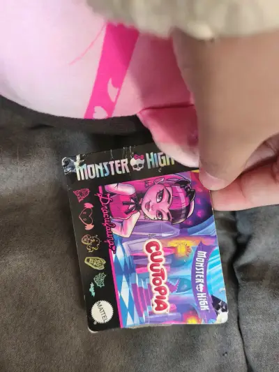 Peluche draculaura g3 Monster high - miniatura 2