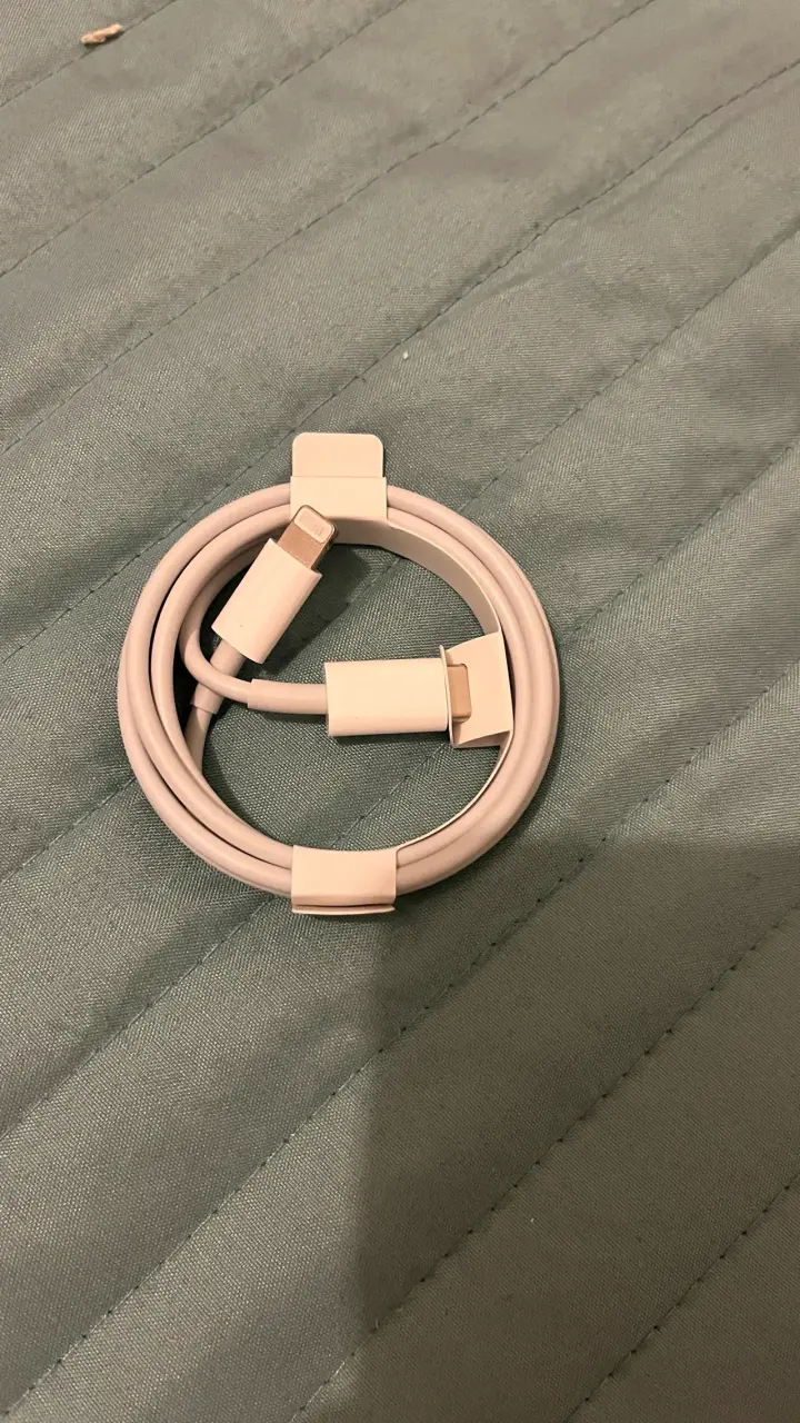 Cable de carga USB-C a lightning