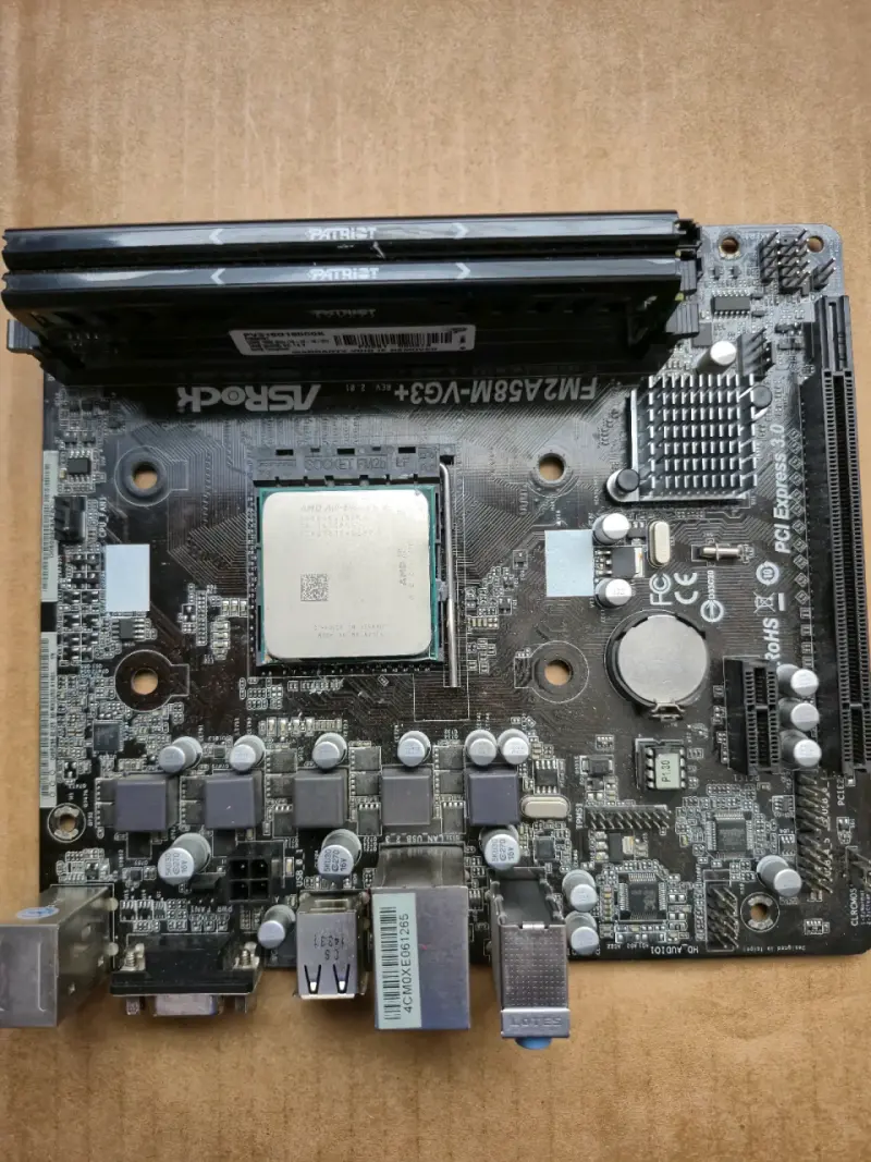Bundle Asrock FM2A58M-VG3+ proce y rams - 1
