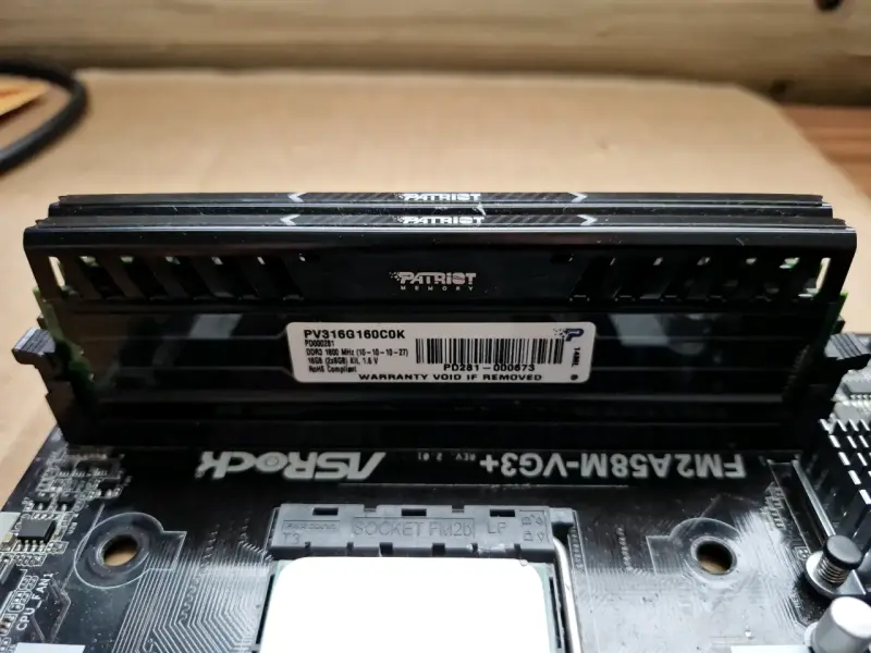 Bundle Asrock FM2A58M-VG3+ proce y rams - 3