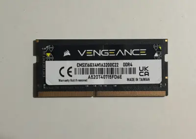 Memoria RAM Corsair DDR4 16GB - miniatura 5