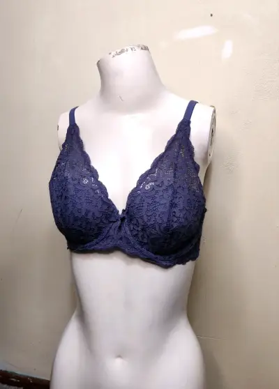 Sostén Victoria's Secret - miniatura 3