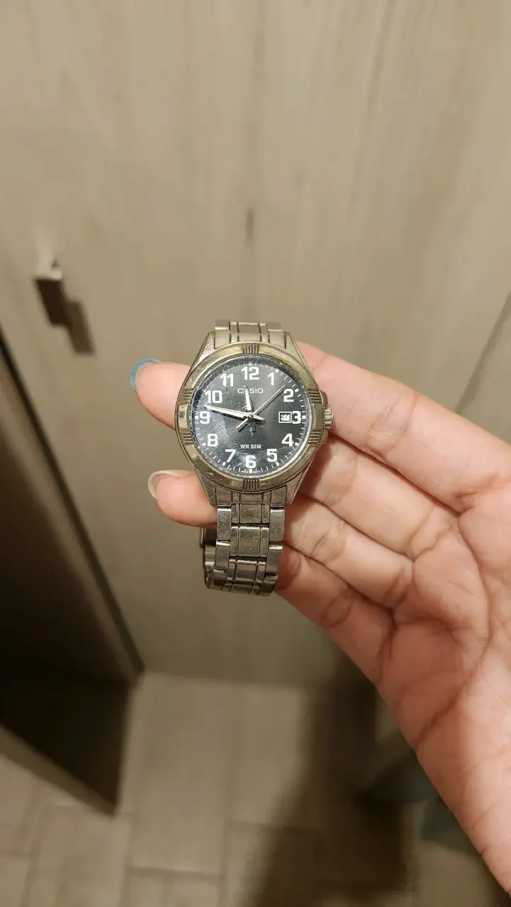 Reloj metálico Casio - 2