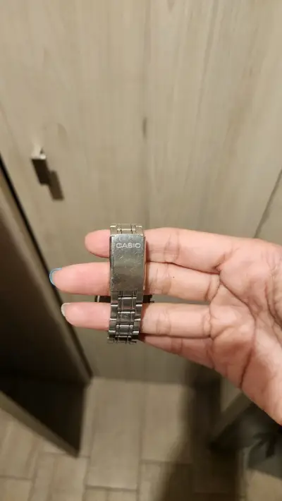 Reloj metálico Casio - miniatura 3